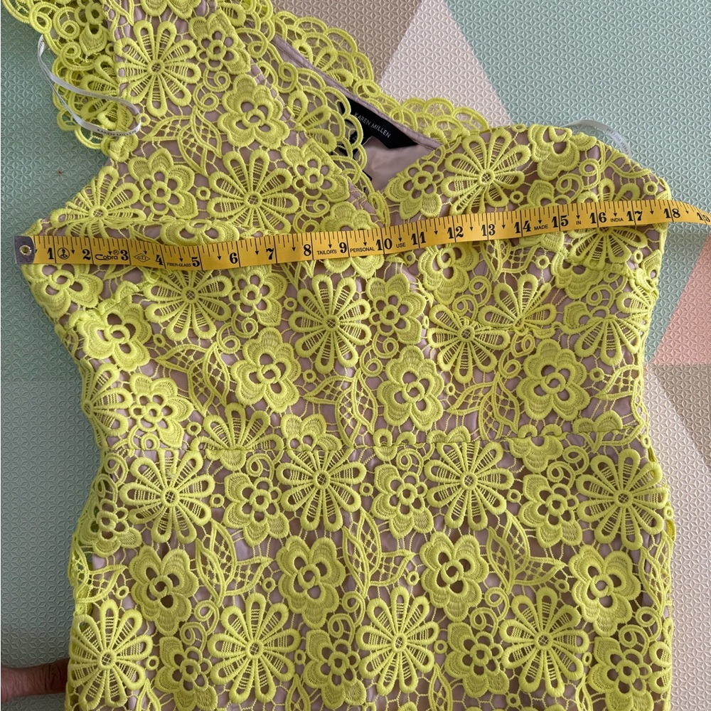 Karen Millen Vibrant Yellow One-Shoulder Lace Prom/Formal Dress Size 10 NWT - Picture 7 of 13